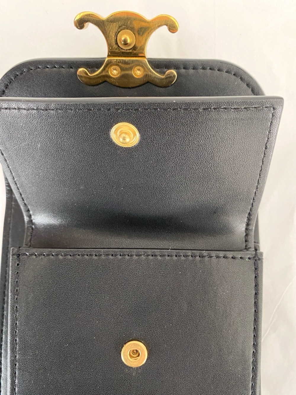 Celine SMALL FLAP WALLET TRIOMPHE IN SHINY CALFSKIN - Picture 11 of 15